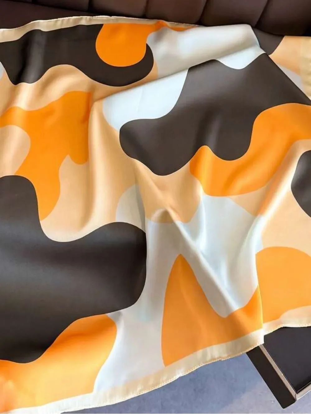 Abstract Scarf S131